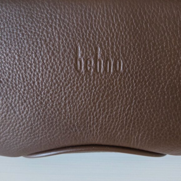 Behno New York Elizabeth Baguette Mini Milled Cacao - Picture 3 of 10